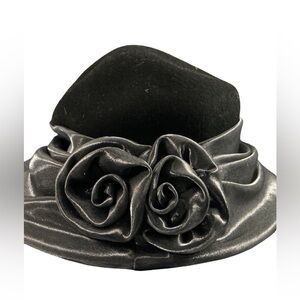 Elegant Black Felt Cloche with Metallic Silver Rose Trim